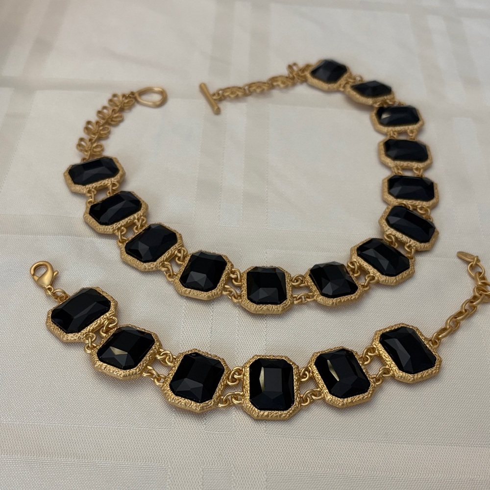 Sophisticated Black and Gold Bracelet and Necklace set Purchased in Italy. Gold